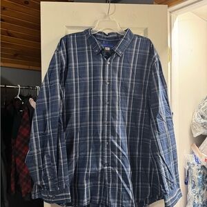 Simply Styled Navy Plaid Men's Shirt